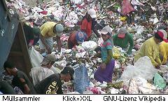 Kinder auf Müllhalde in Manila Philippinen Müllsammler in Manila Philippinen